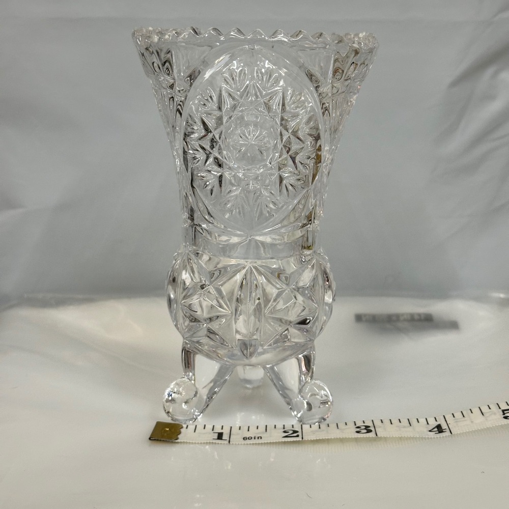 Vintage Crystal Bud Vase Unisex OS Clear Cut Glass Pinwheel 3 Footed Excellent